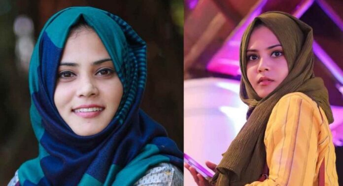 സമൂഹ മാധ്യമങ്ങളിലൂടെ തെറ്റായ പ്രചരണം നടത്തി ; ഫാത്തിമ തഹ്ലിയക്കെതിരെ പരാതി സമൂഹ മാധ്യമങ്ങളിലൂടെ തെറ്റായ പ്രചരണം നടത്തി ; ഫാത്തിമ തഹ്ലിയക്കെതിരെ പരാതി
