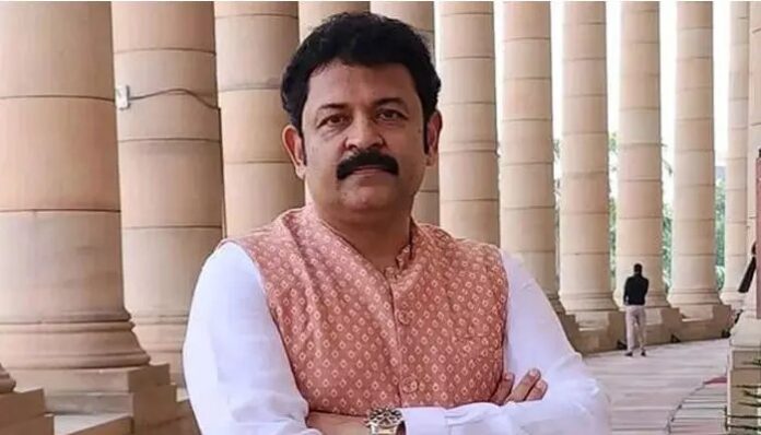 നടൻ കൃഷ്ണകുമാറിനെ എൻഎഫ്ഡിസി ചെയർമാനായി നിയമിച്ചു നടൻ കൃഷ്ണകുമാറിനെ എൻഎഫ്ഡിസി ചെയർമാനായി നിയമിച്ചു