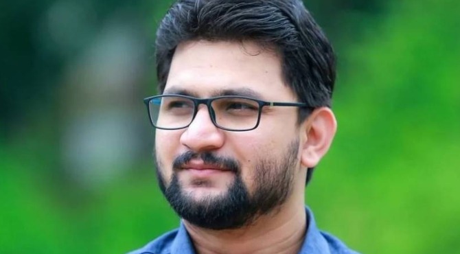 മുഹമ്മദ് മുഹ്സിൻ ബൂത്ത് സന്ദർശിക്കുന്നതിനിടെ സംഘർഷം ; യുഡിഎഫ് പ്രവർത്തകർ ആക്രമിച്ചെന്ന് പരാതി മുഹമ്മദ് മുഹ്സിൻ ബൂത്ത് സന്ദർശിക്കുന്നതിനിടെ സംഘർഷം ; യുഡിഎഫ് പ്രവർത്തകർ ആക്രമിച്ചെന്ന് പരാതി