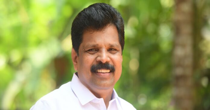 എ പി അനിൽകുമാറിന്റെ ഭൂരിപക്ഷം പ്രവചിക്കുന്നവർക്ക് 20,001 രൂപ സമ്മാനം പ്രഖ്യാപിച്ച് പ്രവാസി കോൺഗ്രസ് എ പി അനിൽകുമാറിന്റെ ഭൂരിപക്ഷം പ്രവചിക്കുന്നവർക്ക് 20,001 രൂപ സമ്മാനം പ്രഖ്യാപിച്ച് പ്രവാസി കോൺഗ്രസ്