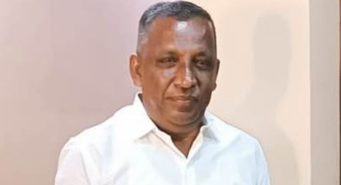 കുട്ടനാട്ടിലെ നോട്ടിന് വോട്ട് ആരോപണത്തില് പ്രചരിക്കുന്ന ദൃശ്യങ്ങള് വ്യാജമാണെന്ന് റെജി ചെറിയാന് കുട്ടനാട്ടിലെ നോട്ടിന് വോട്ട് ആരോപണത്തില് പ്രചരിക്കുന്ന ദൃശ്യങ്ങള് വ്യാജമാണെന്ന് റെജി ചെറിയാന്