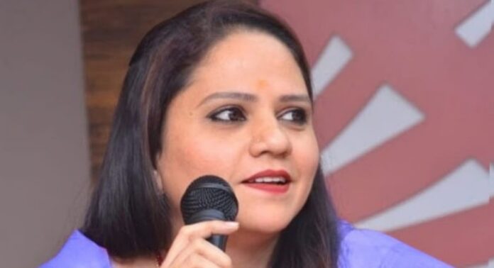 ഹസീന സയിദിനെ പ്രാഥമികാംഗത്വത്തിൽ നിന്ന് പുറത്താക്കി കോൺഗ്രസ് ഹസീന സയിദിനെ പ്രാഥമികാംഗത്വത്തിൽ നിന്ന് പുറത്താക്കി കോൺഗ്രസ്