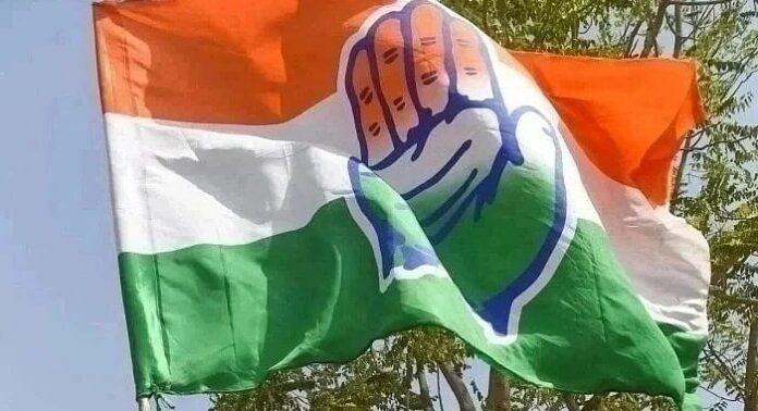 ബിജെപി സ്ഥാനാർത്ഥിക്ക് വോട്ട് ചെയ്ത 5 കോൺഗ്രസ് എം.എൽ.എമാരെ പ്രാഥമിക അംഗത്വത്തിൽ നിന്ന് സസ്പെൻ്റ് ചെയ്തു ബിജെപി സ്ഥാനാർത്ഥിക്ക് വോട്ട് ചെയ്ത 5 കോൺഗ്രസ് എം.എൽ.എമാരെ പ്രാഥമിക അംഗത്വത്തിൽ നിന്ന് സസ്പെൻ്റ് ചെയ്തു