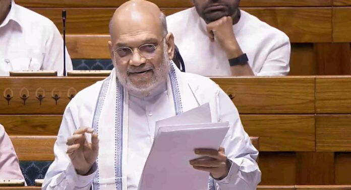 രാജ്യത്തെ വിഘടിച്ച് അധികാരം നേടാമെന്ന് കോണ്ഗ്രസ് വിചാരിക്കേണ്ടെന്ന് അമിത് ഷാ രാജ്യത്തെ വിഘടിച്ച് അധികാരം നേടാമെന്ന് കോണ്ഗ്രസ് വിചാരിക്കേണ്ടെന്ന് അമിത് ഷാ