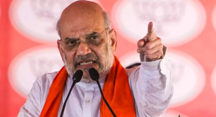 വനിതാ സംവരണ ബിൽ ലോക്സഭയിൽ പരാജയപ്പെട്ടതിന് പിന്നാലെ പ്രതിപക്ഷത്തിനെതിരെ ആഞ്ഞടിച്ച് അമിത് ഷാ വനിതാ സംവരണ ബിൽ ലോക്സഭയിൽ പരാജയപ്പെട്ടതിന് പിന്നാലെ പ്രതിപക്ഷത്തിനെതിരെ ആഞ്ഞടിച്ച് അമിത് ഷാ