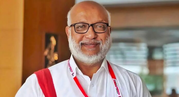 മുഖ്യമന്ത്രി ബംഗാളിൽ പ്രചാരണത്തിന് പോകാത്തത് തിമിര ശസ്ത്രക്രിയ ഉള്ളതുകൊണ്ട് ; മുരളീധരന്റെ പരിഹാസത്തിന് മറുപടിയുമായി എംഎ ബേബി മുഖ്യമന്ത്രി ബംഗാളിൽ പ്രചാരണത്തിന് പോകാത്തത് തിമിര ശസ്ത്രക്രിയ ഉള്ളതുകൊണ്ട് ; മുരളീധരന്റെ പരിഹാസത്തിന് മറുപടിയുമായി എംഎ ബേബി