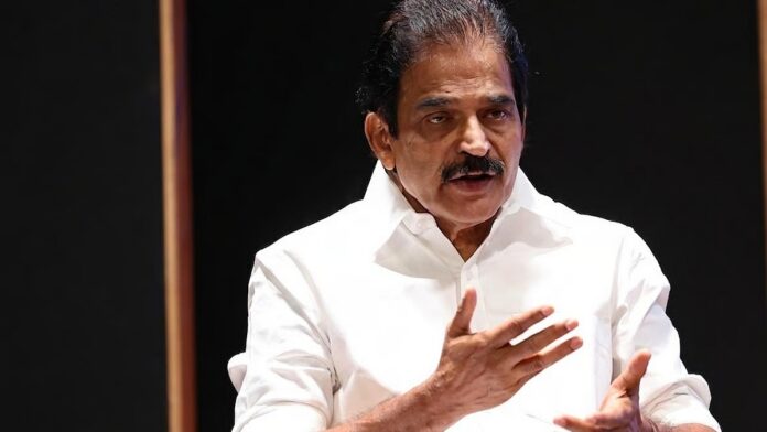 കേരളത്തിലെ മുഖ്യമന്ത്രി കസേര വിവാദം സംബന്ധിച്ച ചോദ്യത്തിൽ നിന്ന് ഒഴിഞ്ഞുമാറി കെസി വേണുഗോപാൽ കേരളത്തിലെ മുഖ്യമന്ത്രി കസേര വിവാദം സംബന്ധിച്ച ചോദ്യത്തിൽ നിന്ന് ഒഴിഞ്ഞുമാറി കെസി വേണുഗോപാൽ