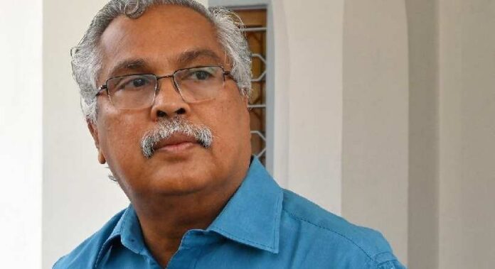 സ്ഫോടക വസ്തു ഉപയോഗം ഉത്സവ കമ്മിറ്റികളും മതപണ്ഡിതരും ചിന്തിക്കണമെന്ന് ബിനോയ് വിശ്വം സ്ഫോടക വസ്തു ഉപയോഗം ഉത്സവ കമ്മിറ്റികളും മതപണ്ഡിതരും ചിന്തിക്കണമെന്ന് ബിനോയ് വിശ്വം