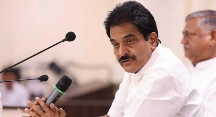 നാട് കണ്ട വലിയ ദുരന്തങ്ങളിൽ ഒന്ന് ; പരിക്കേറ്റവർക്ക് മെച്ചപ്പെട്ട ചികിത്സ ഉറപ്പാക്കണമെന്ന് കെ.സി വേണുഗോപാൽ നാട് കണ്ട വലിയ ദുരന്തങ്ങളിൽ ഒന്ന് ; പരിക്കേറ്റവർക്ക് മെച്ചപ്പെട്ട ചികിത്സ ഉറപ്പാക്കണമെന്ന് കെ.സി വേണുഗോപാൽ