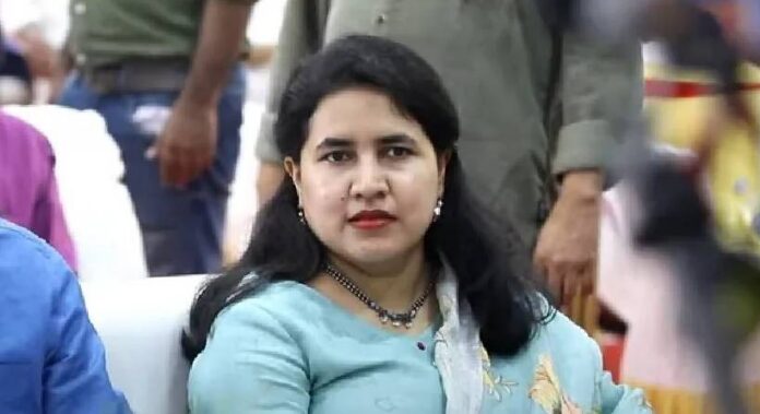 മാസപ്പടി കേസ് പരിഗണിക്കുന്നത് വീണ്ടും മാറ്റി ; കേസ് ജൂലൈ 7 ന് പരിഗണിക്കും മാസപ്പടി കേസ് പരിഗണിക്കുന്നത് വീണ്ടും മാറ്റി ; കേസ് ജൂലൈ 7 ന് പരിഗണിക്കും