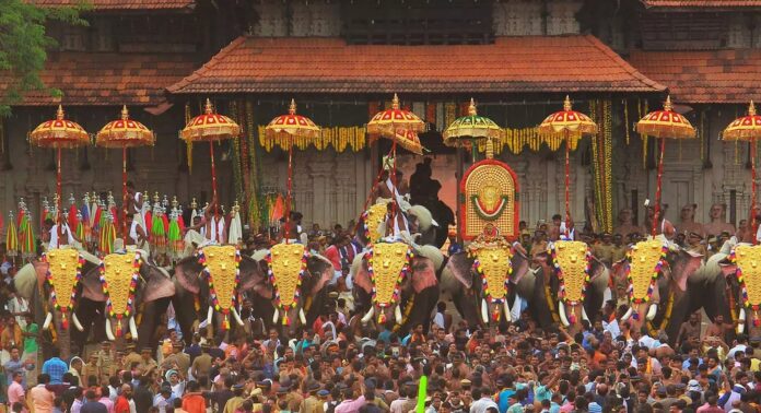 പൂരനഗരിയിൽ കുടിവെള്ളവും ഭക്ഷണവും വിതരണം ചെയ്യുന്നവർക്ക് ഭക്ഷ്യസുരക്ഷാ രജിസ്ട്രേഷൻ നിർബന്ധമാക്കി പൂരനഗരിയിൽ കുടിവെള്ളവും ഭക്ഷണവും വിതരണം ചെയ്യുന്നവർക്ക് ഭക്ഷ്യസുരക്ഷാ രജിസ്ട്രേഷൻ നിർബന്ധമാക്കി