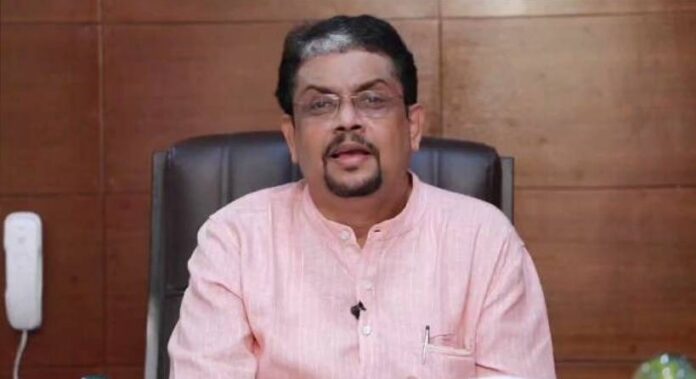 പത്ത് വർഷം ലോഡ്ഷെഡ്ഡിങ് ഉണ്ടായിരുന്നില്ലെന്ന് പറയുന്നത് തെറ്റ് ; രഹസ്യമായി നടത്തിയിട്ടുണ്ടെന്ന് ബിജു പ്രഭാകർ പത്ത് വർഷം ലോഡ്ഷെഡ്ഡിങ് ഉണ്ടായിരുന്നില്ലെന്ന് പറയുന്നത് തെറ്റ് ; രഹസ്യമായി നടത്തിയിട്ടുണ്ടെന്ന് ബിജു പ്രഭാകർ
