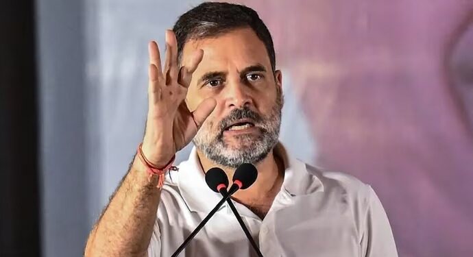 ‘രാഷ്ട്രീയ സറണ്ടർ സംഘം’ ; ആർ.എസ്.എസിനെതിരെ ആഞ്ഞടിച്ച് രാഹുൽ ഗാന്ധി ‘രാഷ്ട്രീയ സറണ്ടർ സംഘം’ ; ആർ.എസ്.എസിനെതിരെ ആഞ്ഞടിച്ച് രാഹുൽ ഗാന്ധി