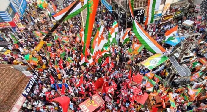 കൊട്ടിക്കലാശത്തിന് കൊടിയിറങ്ങി ; പരസ്യപ്രചാരണം അവസാനിച്ചു ; ഇനി നിശബ്ദപ്രചാരണം കൊട്ടിക്കലാശത്തിന് കൊടിയിറങ്ങി ; പരസ്യപ്രചാരണം അവസാനിച്ചു ; ഇനി നിശബ്ദപ്രചാരണം