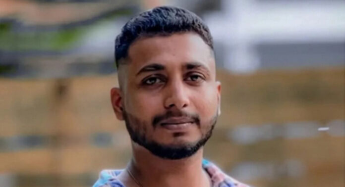 കോന്നി കലഞ്ഞൂര് വാഹനാപകടം ; ഇടിച്ചത് തമിഴ്നാട് സ്വദേശിയുടെ വാഹനമെന്ന് സംശയം കോന്നി കലഞ്ഞൂര് വാഹനാപകടം ; ഇടിച്ചത് തമിഴ്നാട് സ്വദേശിയുടെ വാഹനമെന്ന് സംശയം