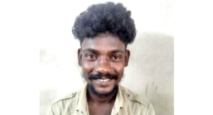 സ്കൂളില് നിന്നും കേബിളുകള് മോഷ്ടിച്ച യുവാവ് അറസ്റ്റില് സ്കൂളില് നിന്നും കേബിളുകള് മോഷ്ടിച്ച യുവാവ് അറസ്റ്റില്