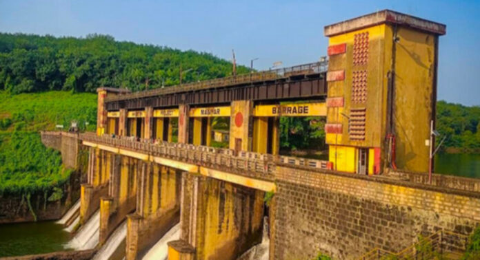 മണിയാര് ജല വൈദ്യുത പദ്ധതി കെ.എസ്.ഇ.ബി ഏറ്റെടുക്കാന് തീരുമാനമായി മണിയാര് ജല വൈദ്യുത പദ്ധതി കെ.എസ്.ഇ.ബി ഏറ്റെടുക്കാന് തീരുമാനമായി