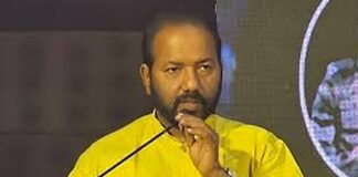 എസ് സുരേഷിനെ മാറ്റണമെന്ന് ബിജെപി കോർ കമ്മിറ്റിയിൽ കടുത്ത വിമർശനം