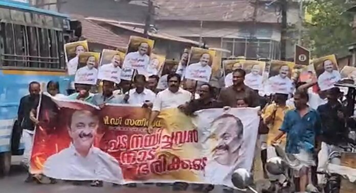 നേതാക്കൾക്ക് വേണ്ടിയുള്ള പ്രകടനങ്ങൾക്ക് വിലക്കേർപ്പെടുത്തി കെപിസിസി നേതാക്കൾക്ക് വേണ്ടിയുള്ള പ്രകടനങ്ങൾക്ക് വിലക്കേർപ്പെടുത്തി കെപിസിസി