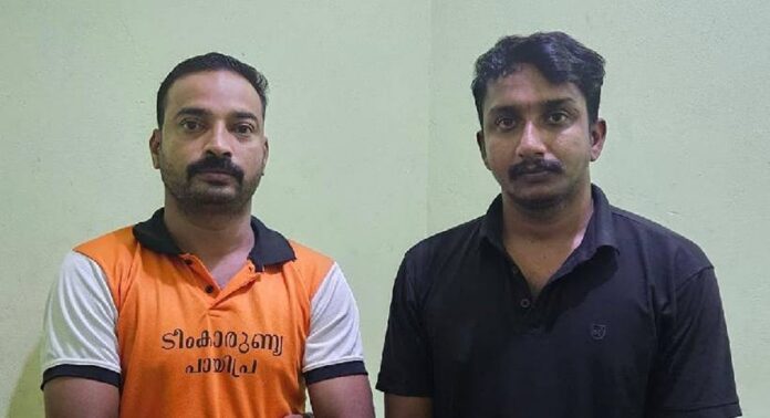 മൂവാറ്റുപുഴയിൽ എംഡിഎംഎയും കഞ്ചാവുമായി രണ്ട് യുവാക്കൾ എക്സൈസിൻ്റെ പിടിയിലായി മൂവാറ്റുപുഴയിൽ എംഡിഎംഎയും കഞ്ചാവുമായി രണ്ട് യുവാക്കൾ എക്സൈസിൻ്റെ പിടിയിലായി
