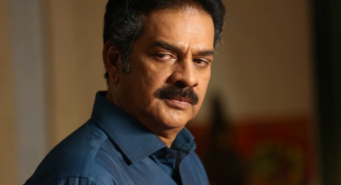 ഇ.ഡിക്കെതിരായ ആക്രമണം രാഷ്ട്രീയ നാടകമെന്ന് ദേവൻ ഇ.ഡിക്കെതിരായ ആക്രമണം രാഷ്ട്രീയ നാടകമെന്ന് ദേവൻ