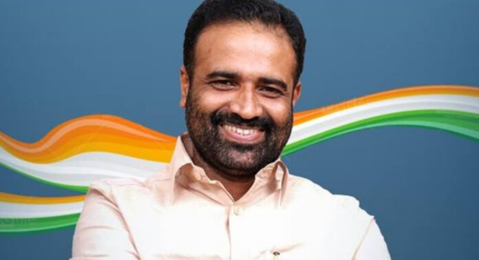 ‘ജനം ധാർഷ്ട്യത്തിന് മുട്ടൻ പണി നൽകി’; സി ആർ മഹേഷ് ‘ജനം ധാർഷ്ട്യത്തിന് മുട്ടൻ പണി നൽകി’; സി ആർ മഹേഷ്
