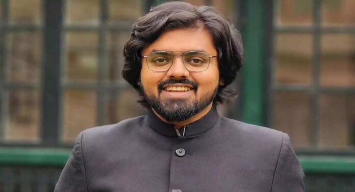 തനിക്കെതിരെയുണ്ടായ വിദ്വേഷ പരാമർശങ്ങളിൽ പ്രതികരിച്ച് തിരൂർ സബ് കളക്ടർ ദിലീപ് കെ. കൈനിക്കര തനിക്കെതിരെയുണ്ടായ വിദ്വേഷ പരാമർശങ്ങളിൽ പ്രതികരിച്ച് തിരൂർ സബ് കളക്ടർ ദിലീപ് കെ. കൈനിക്കര