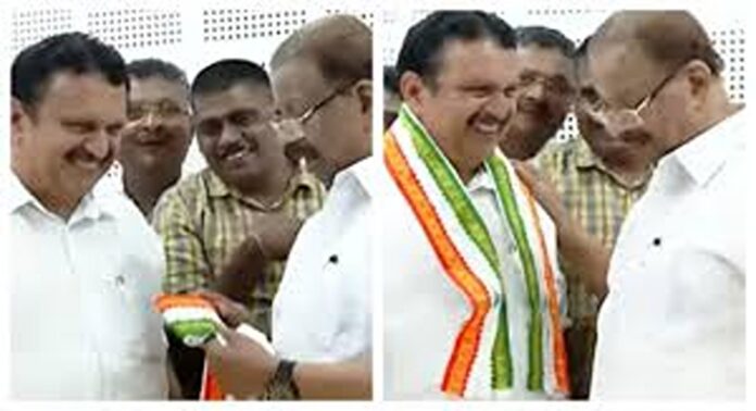 തെരഞ്ഞെടുപ്പ് വിജയത്തിന് പിന്നാലെ കെ.മുരളീധരനെ കാണാനെത്തി കെ.സുധാകരൻ തെരഞ്ഞെടുപ്പ് വിജയത്തിന് പിന്നാലെ കെ.മുരളീധരനെ കാണാനെത്തി കെ.സുധാകരൻ