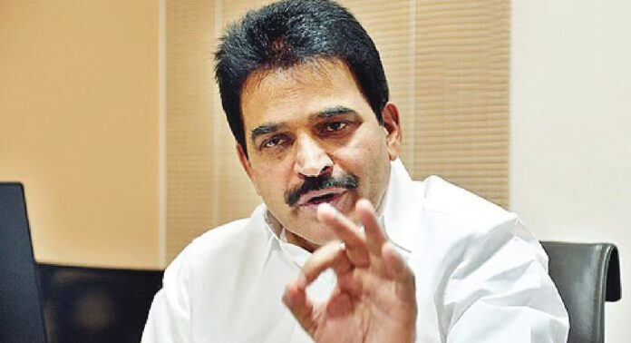 തൊഴിലാളി ദിനത്തിൽ വാണിജ്യ ഗ്യാസ് വില വർധിപ്പിച്ച തീരുമാനം ജനദ്രോഹമാണെന്ന് കെസി വേണുഗോപാൽ തൊഴിലാളി ദിനത്തിൽ വാണിജ്യ ഗ്യാസ് വില വർധിപ്പിച്ച തീരുമാനം ജനദ്രോഹമാണെന്ന് കെസി വേണുഗോപാൽ