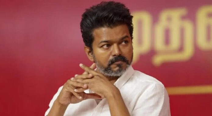 വിജയ്യുടെ ഭൂരിപക്ഷം ഉറപ്പായില്ലെന്ന് ലോക്ഭവൻ ; നാളത്തെ സത്യപ്രതിജ്ഞയിൽ അനിശ്ചിതത്വം വിജയ്യുടെ ഭൂരിപക്ഷം ഉറപ്പായില്ലെന്ന് ലോക്ഭവൻ ; നാളത്തെ സത്യപ്രതിജ്ഞയിൽ അനിശ്ചിതത്വം