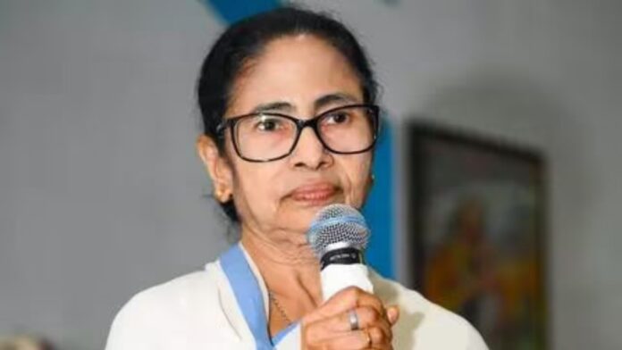 നിയമസഭാ തിരഞ്ഞെടുപ്പ് പരാജയത്തിന് പിന്നാലെ തൃണമൂൽ കോൺഗ്രസിൽ ആഭ്യന്തര കലഹം രൂക്ഷം നിയമസഭാ തിരഞ്ഞെടുപ്പ് പരാജയത്തിന് പിന്നാലെ തൃണമൂൽ കോൺഗ്രസിൽ ആഭ്യന്തര കലഹം രൂക്ഷം