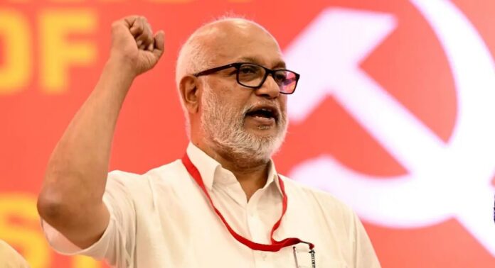 പിണറായി വിജയൻ്റെ പ്രതിപക്ഷ നേതാവ് സ്ഥാനത്തെ കുറിച്ച് പിബി ചർച്ച ചെയ്യുമെന്ന് എംഎ ബേബി പിണറായി വിജയൻ്റെ പ്രതിപക്ഷ നേതാവ് സ്ഥാനത്തെ കുറിച്ച് പിബി ചർച്ച ചെയ്യുമെന്ന് എംഎ ബേബി