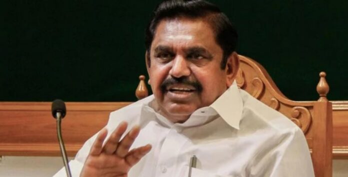 തമിഴ്നാട്ടിൽ എഐഎഡിഎംകെ പിളർന്നു ; എടപ്പാടി കെ പളനിസ്വാമിക്ക് ലഭിച്ചത് 17 എം.എൽ.എമാരുടെ പിന്തുണ തമിഴ്നാട്ടിൽ എഐഎഡിഎംകെ പിളർന്നു ; എടപ്പാടി കെ പളനിസ്വാമിക്ക് ലഭിച്ചത് 17 എം.എൽ.എമാരുടെ പിന്തുണ