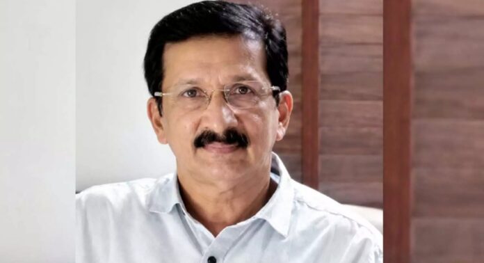 കുടകിൽ ജീപ്പ് കൊക്കയിലേക്ക് മറിഞ്ഞ് കണ്ണൂർ സ്വദേശി മരിച്ചു കുടകിൽ ജീപ്പ് കൊക്കയിലേക്ക് മറിഞ്ഞ് കണ്ണൂർ സ്വദേശി മരിച്ചു