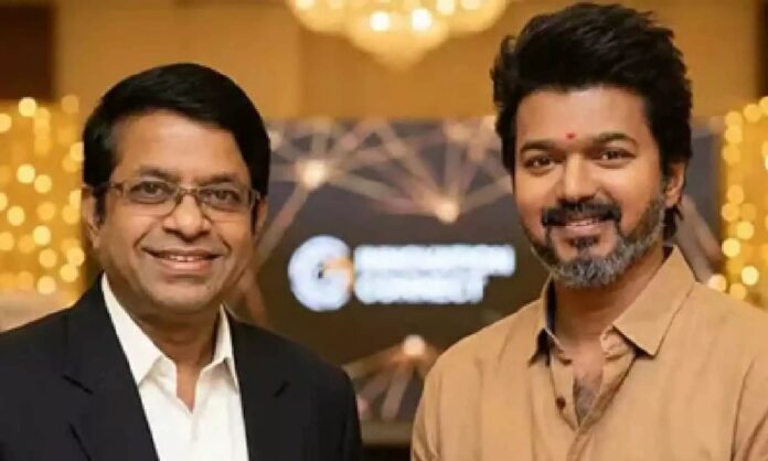 പ്രതിഷേധത്തിന് പിന്നാലെ ജ്യോതിഷി നിയമനം റദ്ദാക്കി വിജയ് പ്രതിഷേധത്തിന് പിന്നാലെ ജ്യോതിഷി നിയമനം റദ്ദാക്കി വിജയ്