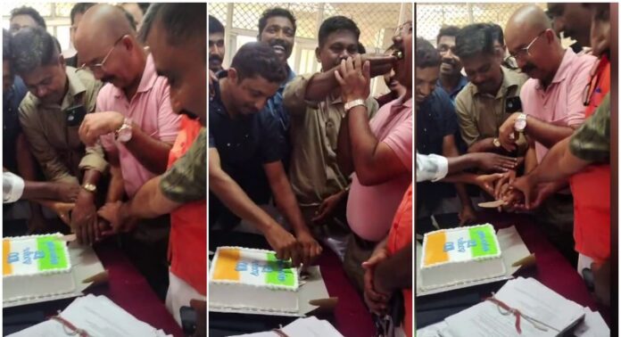 തിരുവനന്തപുരം എആർ ക്യാമ്പിൽ ചട്ടങ്ങള് ലംഘിച്ച് പോലിസുകാരുടെ തെരഞ്ഞെടുപ്പ് വിജയാഘോഷം തിരുവനന്തപുരം എആർ ക്യാമ്പിൽ ചട്ടങ്ങള് ലംഘിച്ച് പോലിസുകാരുടെ തെരഞ്ഞെടുപ്പ് വിജയാഘോഷം