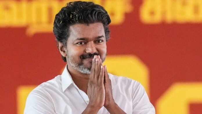 പോലീസ് വാഹനവ്യൂഹം മുഖ്യമന്ത്രി ആയ ശേഷം ; വിജയ്ക്ക് നൽകിയ കോൺവോയ് പിൻവലിച്ചു പോലീസ് വാഹനവ്യൂഹം മുഖ്യമന്ത്രി ആയ ശേഷം ; വിജയ്ക്ക് നൽകിയ കോൺവോയ് പിൻവലിച്ചു