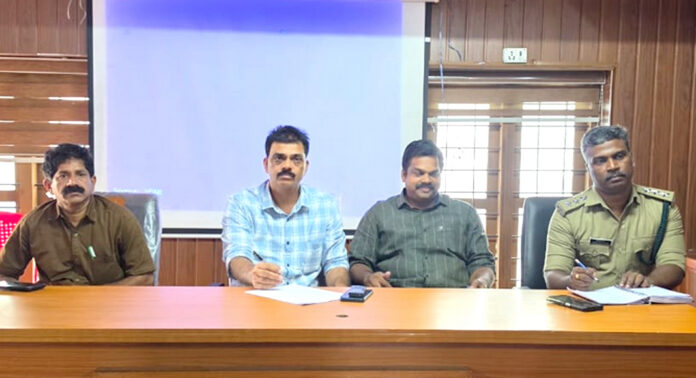 കലഞ്ഞൂർ ഗ്രാമ പഞ്ചായത്തിലെ വന്യമൃഗ ശല്യം : കോന്നി എം.എൽ.എ യോഗം വിളിച്ചു കലഞ്ഞൂർ ഗ്രാമ പഞ്ചായത്തിലെ വന്യമൃഗ ശല്യം : കോന്നി എം.എൽ.എ യോഗം വിളിച്ചു