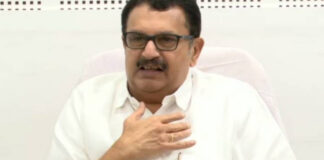 നിപ സ്ഥിരീകരണം : കളക്ടർ മാധവിക്കുട്ടിയെ പഴിച്ച് ആരോഗ്യമന്ത്രി കെ മുരളീധരൻ