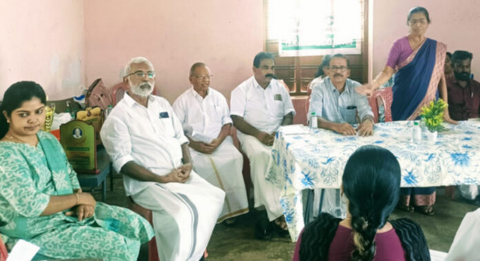 വെജിറ്റബിൾ ആന്റ് ഫ്രൂട്ട് പ്രമോഷൻ കൗൺസിലിന്റെ കീഴിലുള്ള പാതിക്കാട് സ്വാശ്രയ കർഷക സമിതി വാർഷികം നടന്നു വെജിറ്റബിൾ ആന്റ് ഫ്രൂട്ട് പ്രമോഷൻ കൗൺസിലിന്റെ കീഴിലുള്ള പാതിക്കാട് സ്വാശ്രയ കർഷക സമിതി വാർഷികം നടന്നു