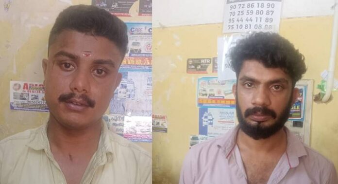 പോലീസ് തൊണ്ടി മുതലായി പിടിച്ചെടുത്ത ജീപ്പ് കത്തിച്ച കേസിൽ രണ്ട് പേർ അറസ്റ്റിൽ പോലീസ് തൊണ്ടി മുതലായി പിടിച്ചെടുത്ത ജീപ്പ് കത്തിച്ച കേസിൽ രണ്ട് പേർ അറസ്റ്റിൽ