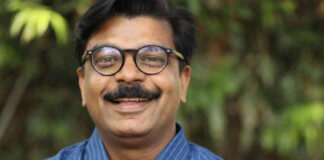 മാത്യു കുഴൽനാടനെ കെപിസിസി പ്രസിഡന്റാക്കണം ; പാലക്കാട് നഗരത്തിൽ ഫ്ലെക്സ് ബോർഡ്