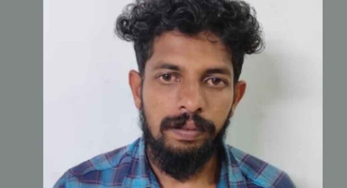 ആറ് വധശ്രമക്കേസ്, നാല് അടിപിടിക്കേസ് ; കുപ്രസിദ്ധ ഗുണ്ട സലേഷ് ജയിലിൽ ആറ് വധശ്രമക്കേസ്, നാല് അടിപിടിക്കേസ് ; കുപ്രസിദ്ധ ഗുണ്ട സലേഷ് ജയിലിൽ