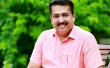 വി ഡി സവർക്കറെ പുകഴ്ത്തുന്ന ചോദ്യാവലി വിവാദം : പൊതു വിദ്യാഭ്യാസ ഡയറക്ടറോട് റിപ്പോർട്ട് തേടി വിദ്യാഭ്യാസ മന്ത്രി