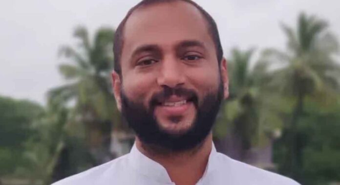 യുവ കോൺഗ്രസ് നേതാവ് പാമ്പ് കടിയേറ്റ് മരിച്ചു യുവ കോൺഗ്രസ് നേതാവ് പാമ്പ് കടിയേറ്റ് മരിച്ചു