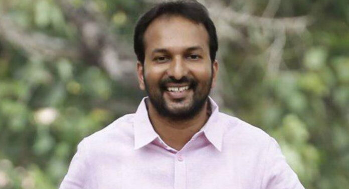 മൂന്നാറിൽ വിനോദസഞ്ചാരികൾക്ക് നേരെയുള്ള ആക്രമണം : ശക്തമായ നടപടിയുമായി സർക്കാർ ; ഉടൻ യോഗം വിളിക്കുമെന്ന് ടൂറിസം മന്ത്രി മൂന്നാറിൽ വിനോദസഞ്ചാരികൾക്ക് നേരെയുള്ള ആക്രമണം : ശക്തമായ നടപടിയുമായി സർക്കാർ ; ഉടൻ യോഗം വിളിക്കുമെന്ന് ടൂറിസം മന്ത്രി