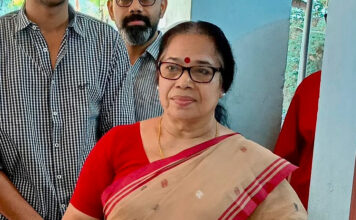 കെഎസ്ആർടിസി സൗജന്യയാത്ര തുടങ്ങുന്ന സമയം ആറ് മണിയാക്കണമെന്ന് പി.കെ ശ്രീമതി ; സമയമില്ലല്ലോയെന്ന് മാധ്യമപ്രവർത്തകർ