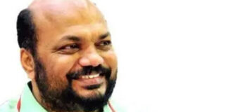 പുനർജനി തട്ടിപ്പ് കേസിൽ മുഖ്യമന്ത്രി വി ഡി സതീശന് ക്ലീൻ ചിറ്റ് നൽകിയതിൽ വിമർശനവുമായി പി രാജീവ്