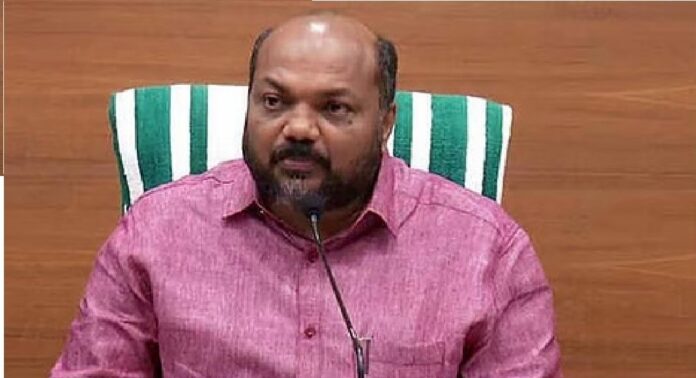 കെ-റെയിൽ കേസുകൾ എഴുതിത്തള്ളണോയെന്ന് തീരുമാനിക്കേണ്ടത് സർക്കാരല്ല, കോടതി : പി രാജീവ് കെ-റെയിൽ കേസുകൾ എഴുതിത്തള്ളണോയെന്ന് തീരുമാനിക്കേണ്ടത് സർക്കാരല്ല, കോടതി : പി രാജീവ്