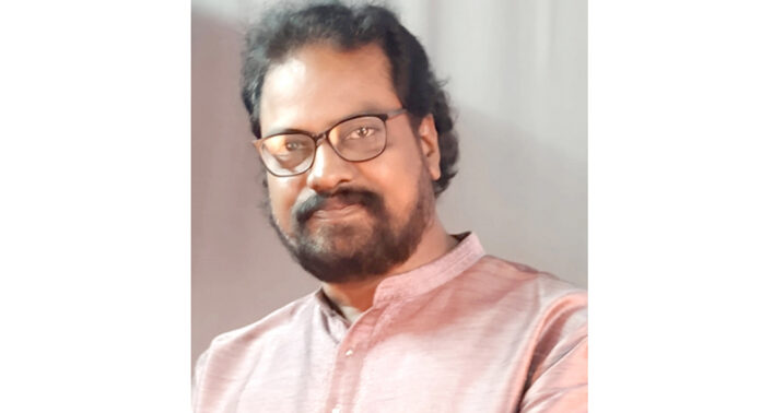 ഈവി കലാമണ്ഡലം ശ്രേഷ്ഠ ശ്രീ പുരസ്കാരത്തിന് കൊടുമൺ ഗോപാലകൃഷ്ണൻ അർഹനായി ഈവി കലാമണ്ഡലം ശ്രേഷ്ഠ ശ്രീ പുരസ്കാരത്തിന് കൊടുമൺ ഗോപാലകൃഷ്ണൻ അർഹനായി